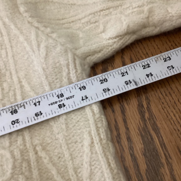 LL Bean Womens Vintage 100% Wool Sweater Ireland Fishermans Medium Shrunk L.L. W - Picture 7 of 12